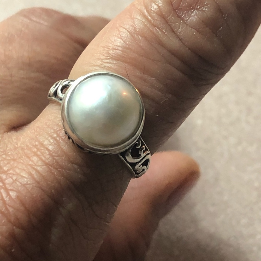 Pearl silver ring
